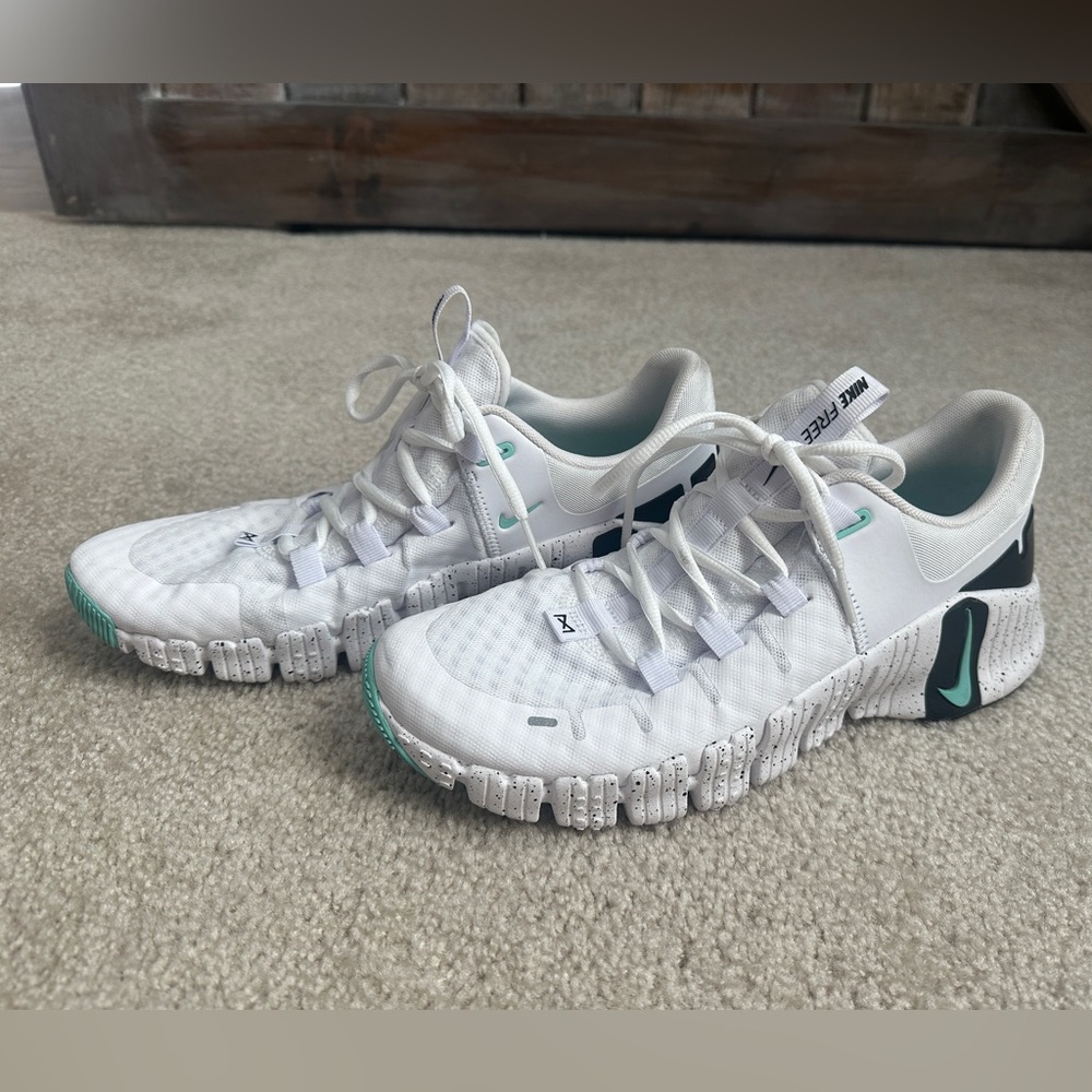Nike Free Metcon 5. Size 10.